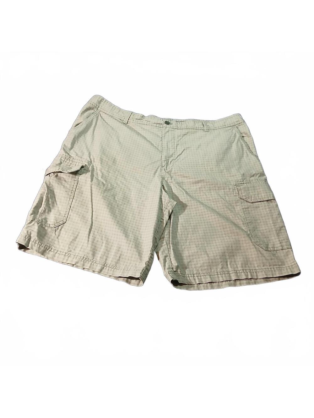 Izod Saltwater Cargo Shorts Mens 42 Beige Plaid Casual Preppy Outdoor